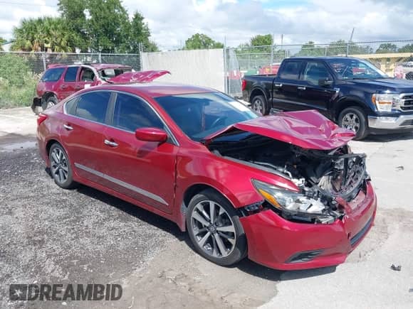 2016 Nissan Altima SR z VIN 1N4AL3AP3GC110855, wystawiony jako IAAI lot #43184710 z przebiegiem 116 391 mil mil oraz . Historia ofert i sprzedaży dostępna na DreamBid. Obrazek 1.