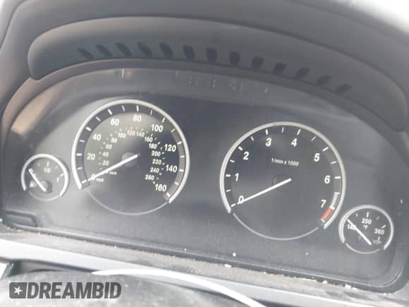2013 BMW 7 Series 750Li xDrive with VIN WBAYF8C56DDE59233, listed as a IAAI auction lot 42916125 with Not provided miles and . Bid and sale history available at DreamBid. Image 7.