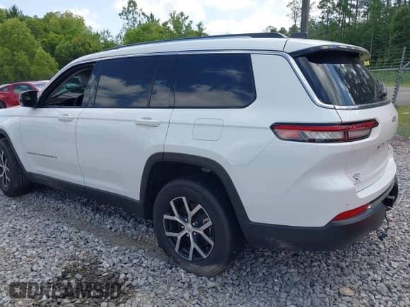 2023 Jeep Grand Cherokee Limited с VIN 1C4RJJBG4P8879860, выставлен на аукционе IAAI как лот 42260534 с пробегом Не указан миль и . История ставок и продаж доступна на DreamBid. Изображение 3.