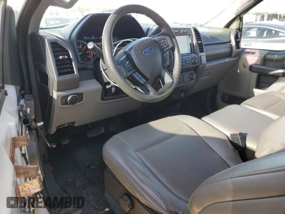 2020 Ford F-250 XL with VIN 1FTBF2A62LED67530, listed as a Copart auction lot 84086434 with 106,579 mi miles and Non repairable. Bid and sale history available at DreamBid. Image 8.