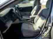 2013 Toyota Camry SE z VIN 4T1BF1FK6DU244722, wystawiony jako Copart lot #89724625 z przebiegiem 81 242 mil mil oraz Szkoda całkowita • Salvage title. Historia ofert i sprzedaży dostępna na DreamBid. Obrazek 7.