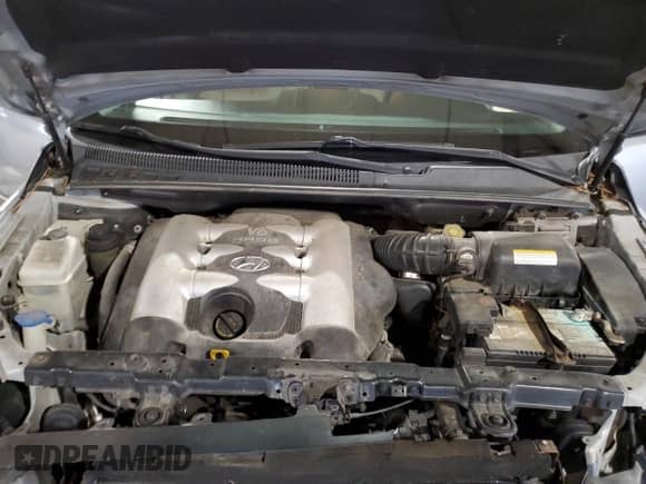 2007 Hyundai Entourage GLS с VIN KNDMC233876026024, выставлен на аукционе Copart как лот 63097155 с пробегом 226 870 миль миль и Списание • Salvage title. История ставок и продаж доступна на DreamBid. Изображение 12.