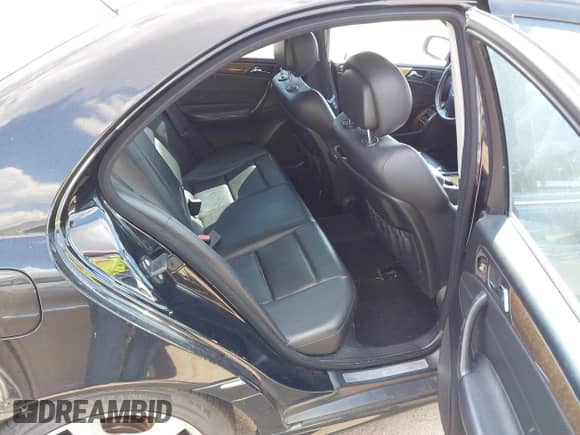 2007 Mercedes-Benz C 230 Sport with VIN WDBRF52H27F845492, listed as a IAAI auction lot 43337859 with 177,503 mi miles and . Bid and sale history available at DreamBid. Image 8.