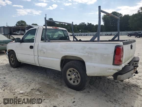 2007 Chevrolet Silverado 1500 Work Truck with VIN 3GCEC14X67G231484, listed as a Copart auction lot 71401725 with Not provided miles and Clean title. Bid and sale history available at DreamBid. Image 2.