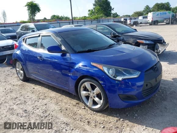 2012 Hyundai Veloster w/Black Int с VIN KMHTC6AD6CU020707, выставлен на аукционе IAAI как лот 42408274 с пробегом 132 703 миль миль и . История ставок и продаж доступна на DreamBid. Изображение 1.
