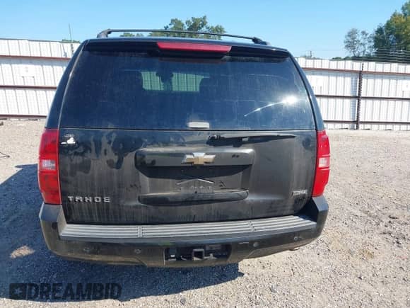 2009 Chevrolet Tahoe 1LT с VIN 1GNEC23399R156567, выставлен на аукционе IAAI как лот 43348383 с пробегом 228 996 миль миль и . История ставок и продаж доступна на DreamBid. Изображение 16.