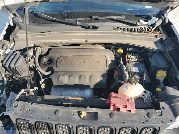 2018 Jeep Renegade Altitude with VIN ZACCJABB0JPJ10067, listed as a Copart auction lot 68039085 with 87,920 mi miles and Salvage title. Bid and sale history available at DreamBid. Image 11.