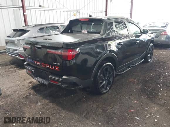 2024 Hyundai Santa Cruz Night Edition с VIN 5NTJCDAF3RH081583, выставлен на аукционе IAAI как лот 43319251 с пробегом 10 150 миль миль и . История ставок и продаж доступна на DreamBid. Изображение 4.