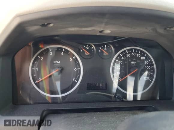 2010 Dodge 1500 SLT с VIN 1D7RB1CPXAS189929, выставлен на аукционе Copart как лот 77467184 с пробегом Не указан миль и На запчасти • Non repairable. История ставок и продаж доступна на DreamBid. Изображение 9.