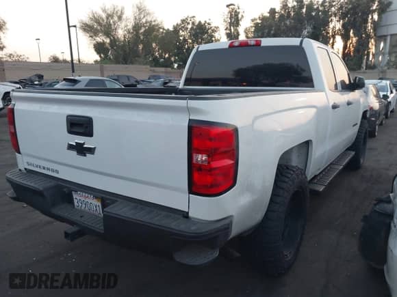 2015 Chevrolet Silverado 1500 Work Truck с VIN 1GCRCPEHXFZ191002, выставлен на аукционе IAAI как лот 42923236 с пробегом 98 293 миль миль и . История ставок и продаж доступна на DreamBid. Изображение 4.
