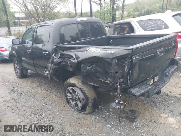 2016 Toyota Tacoma SR5 с VIN 3TMAZ5CN8GM008210, выставлен на аукционе IAAI как лот 41974557 с пробегом 98 500 миль миль и . История ставок и продаж доступна на DreamBid. Изображение 3.