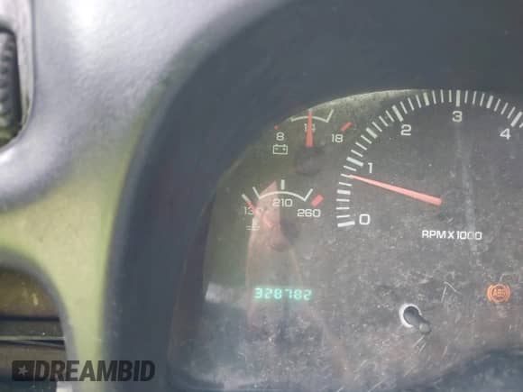 2001 Dodge 1500 с VIN 3B7HC12Y11G172876, выставлен на аукционе IAAI как лот 42410443 с пробегом 328 782 миль миль и . История ставок и продаж доступна на DreamBid. Изображение 7.