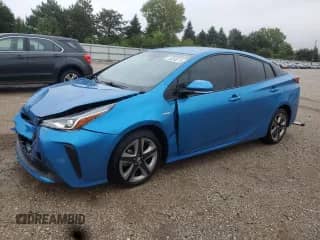 2020 Toyota Prius L Eco with VIN JTDKARFU7L3122216, listed as a Copart auction lot 69268215 with 28,533 mi miles and Salvage title. Bid and sale history available at DreamBid. Image 1.