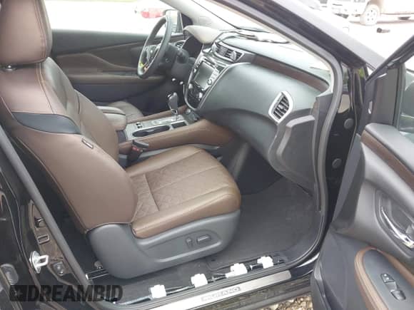 2024 Nissan Murano Platinum with VIN 5N1AZ2DS1RC123685, listed as a IAAI auction lot 42358404 with 7,344 mi miles and . Bid and sale history available at DreamBid. Image 5.