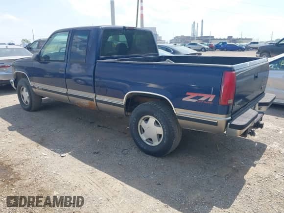 1998 GMC Sierra 1500 с VIN 2GTEK19R4W1539726, выставлен на аукционе IAAI как лот 42270268 с пробегом 128 996 миль миль и . История ставок и продаж доступна на DreamBid. Изображение 3.