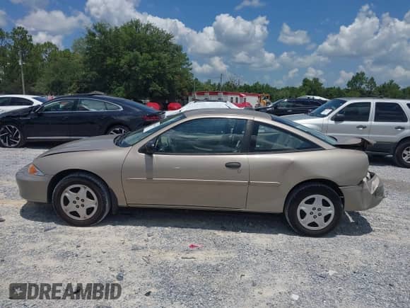 2000 Chevrolet Cavalier z VIN 1G1JC1241Y7123917, wystawiony jako IAAI lot #42683589 z przebiegiem 74 267 mil mil oraz . Historia ofert i sprzedaży dostępna na DreamBid. Obrazek 14.