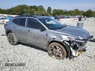 2024 Chevrolet Trax 2RS with VIN KL77LJE22RC197378, listed as a Copart auction lot 81747535 with 32,289 mi miles and Salvage title. Bid and sale history available at DreamBid. Image 4.