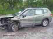 2019 Subaru Forester z VIN JF2SKACC3KH469281, wystawiony jako IAAI lot #42685781 z przebiegiem 54 262 mil mil oraz . Historia ofert i sprzedaży dostępna na DreamBid. Obrazek 14.