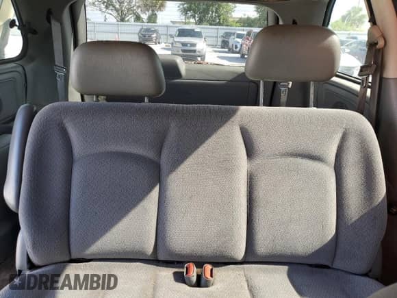 2006 Dodge Caravan SE with VIN 1D4GP25B46B562726, listed as a Copart auction lot 66951835 with 136,528 mi miles and Clean title. Bid and sale history available at DreamBid. Image 10.