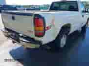 2000 GMC Sierra 1500 SLE with VIN 1GTEK14T4YE179586, listed as a IAAI auction lot 42329200 with 389,806 mi miles and . Bid and sale history available at DreamBid. Image 6.