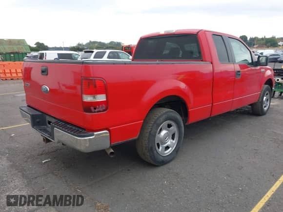 2007 Ford F-150 STX with VIN 1FTRX12W37FB50475, listed as a IAAI auction lot 43321102 with 228,803 mi miles and . Bid and sale history available at DreamBid. Image 4.