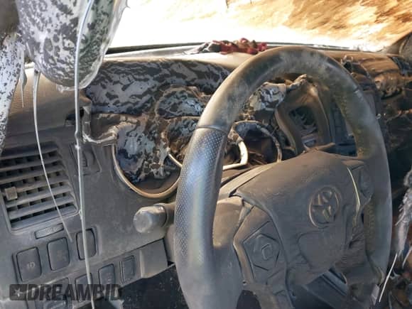 2015 Toyota Tacoma with VIN 5TFUU4EN7FX132870, listed as a IAAI auction lot 42312770 with Not provided miles and . Bid and sale history available at DreamBid. Image 7.