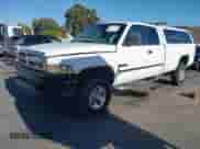 2000 Dodge 2500 с VIN 1B7KF2363YJ106466, выставлен на аукционе IAAI как лот 43487100 с пробегом 251 092 миль миль и . История ставок и продаж доступна на DreamBid. Изображение 2.