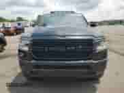 2021 Ram 1500 Laramie z VIN 1C6SRFRT2MN570208, wystawiony jako Copart lot #63192945 z przebiegiem 45 477 mil mil oraz Szkoda całkowita • Salvage title. Historia ofert i sprzedaży dostępna na DreamBid. Obrazek 5.