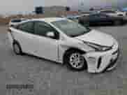 2020 Toyota Prius L Eco with VIN JTDKARFU3L3117501, listed as a Copart auction lot 81720245 with 27,909 mi miles and Salvage title. Bid and sale history available at DreamBid. Image 4.