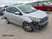 2021 Chevrolet Spark 1LT с VIN KL8CD6SA7MC745979, выставлен на аукционе IAAI как лот 42765678 с пробегом 95 350 миль миль и . История ставок и продаж доступна на DreamBid. Изображение 1.