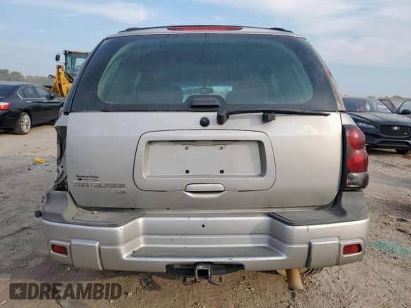2007 Chevrolet TrailBlazer LS z VIN 1GNDS13S772135688, wystawiony jako Copart lot #80741415 z przebiegiem 267 034 mil mil oraz Szkoda całkowita • Salvage title. Historia ofert i sprzedaży dostępna na DreamBid. Obrazek 6.