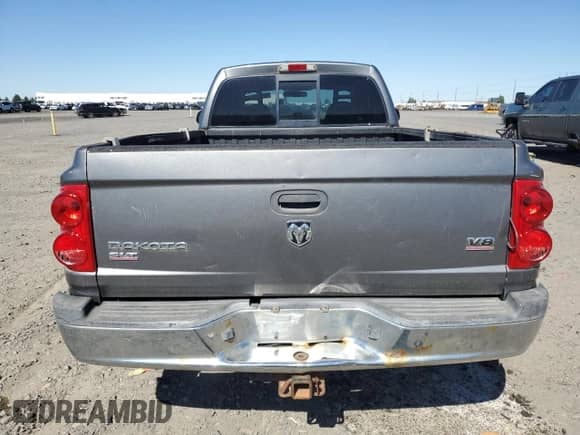2005 Dodge Dakota SLT with VIN 1D7HW42N05S131612, listed as a Copart auction lot 62791715 with 205,864 mi miles and Clean title. Bid and sale history available at DreamBid. Image 6.