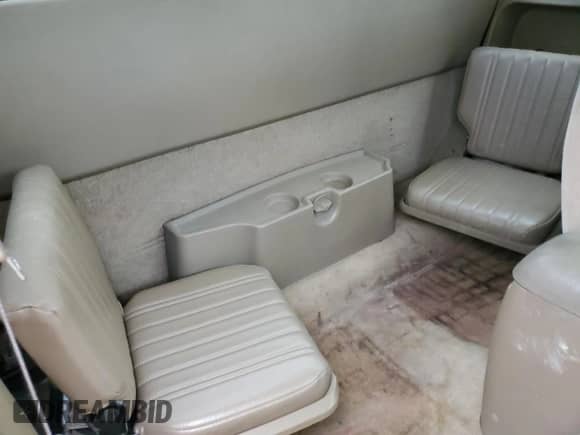 1996 Chevrolet S-10 LS с VIN 1GCCT19W3T8190691, выставлен на аукционе Copart как лот 76339374 с пробегом 269 178 миль миль и Списание • Salvage title. История ставок и продаж доступна на DreamBid. Изображение 10.