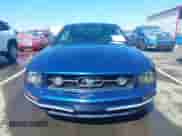 2008 Ford Mustang Deluxe with VIN 1ZVHT80N385125218, listed as a IAAI auction lot 43108194 with 220,698 mi miles and . Bid and sale history available at DreamBid. Image 13.