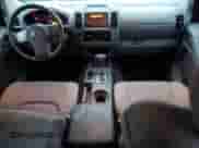 2007 Nissan Frontier SE z VIN 1N6AD07U27C438347, wystawiony jako Copart lot #82444855 z przebiegiem 254 030 mil mil oraz Szkoda całkowita • Salvage title. Historia ofert i sprzedaży dostępna na DreamBid. Obrazek 8.