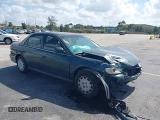 2002 Honda Accord LX with VIN 3HGCG56472G702283, listed as a IAAI auction lot 41579638 with 178,396 mi miles and . Bid and sale history available at DreamBid. Image 1.