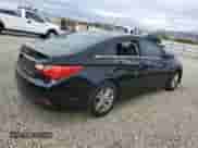 2014 Hyundai Sonata GLS z VIN 5NPEB4AC8EH923045, wystawiony jako Copart lot #82182055 z przebiegiem 156 845 mil mil oraz Szkoda całkowita • Salvage title. Historia ofert i sprzedaży dostępna na DreamBid. Obrazek 3.