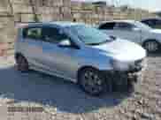 2018 Chevrolet Sonic LT z VIN 1G1JD6SH7J4124817, wystawiony jako Copart lot #66359035 z przebiegiem 60 779 mil mil oraz Szkoda całkowita • Salvage title. Historia ofert i sprzedaży dostępna na DreamBid. Obrazek 4.