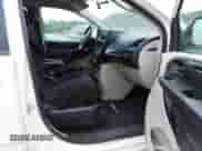 2013 Dodge Grand Caravan SXT с VIN 2C4RDGCG5DR502639, выставлен на аукционе IAAI как лот 43476224 с пробегом 242 039 миль миль и . История ставок и продаж доступна на DreamBid. Изображение 5.