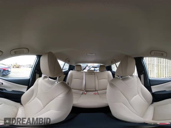 2019 Toyota Prius LE с VIN JTDL9RFU5K3000319, выставлен на аукционе IAAI как лот 43366826 с пробегом 35 489 миль миль и . История ставок и продаж доступна на DreamBid. Изображение 19.