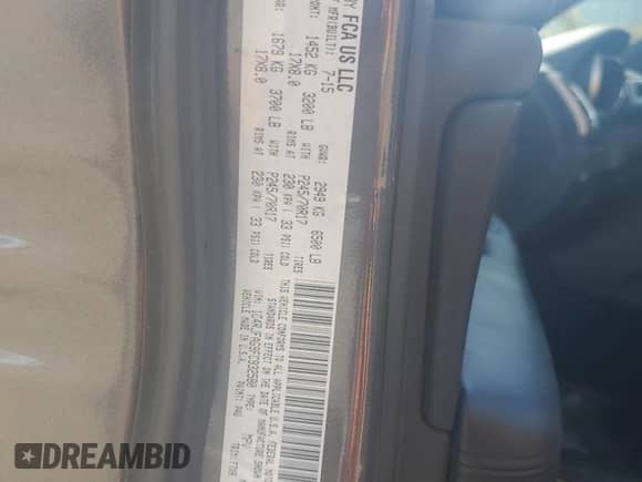 2015 Jeep Grand Cherokee Altitude z VIN 1C4RJFAG9FC932580, wystawiony jako Copart lot #81627755 z przebiegiem 191 294 mil mil oraz Czysty tytuł • Clean title. Historia ofert i sprzedaży dostępna na DreamBid. Obrazek 14.