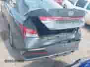 2024 Hyundai Elantra SE z VIN KMHLL4DG0RU784796, wystawiony jako IAAI lot #42354131 z przebiegiem 20 784 mil mil oraz . Historia ofert i sprzedaży dostępna na DreamBid. Obrazek 6.