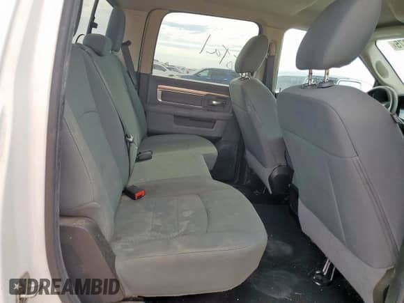 2020 Ram 1500 SLT z VIN 1C6RR7TT6LS117870, wystawiony jako Copart lot #66863875 z przebiegiem 156 919 mil mil oraz Czysty tytuł • Clean title. Historia ofert i sprzedaży dostępna na DreamBid. Obrazek 10.