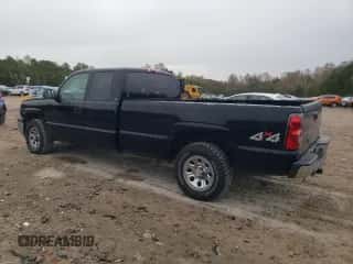 2006 Chevrolet Silverado 1500 LT1 z VIN 1GCEK19Z86E229092, wystawiony jako Copart lot #89637555 z przebiegiem 356 228 mil mil oraz Szkoda całkowita • Salvage title. Historia ofert i sprzedaży dostępna na DreamBid. Obrazek 2.