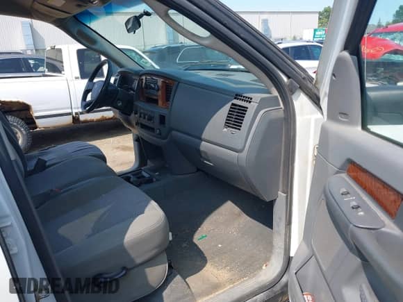 2006 Dodge 2500 SLT with VIN 3D7KS29CX6G183882, listed as a IAAI auction lot 39969698 with 309,186 mi miles and . Bid and sale history available at DreamBid. Image 5.