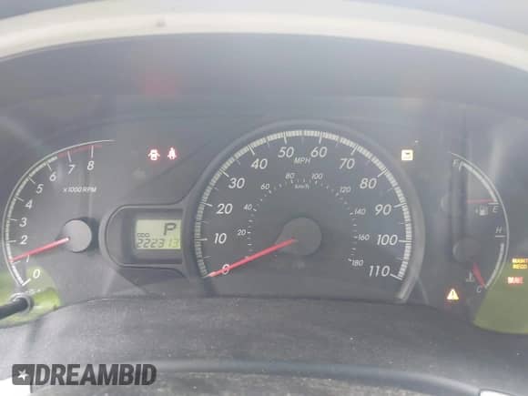 2011 Toyota Sienna LE AAS with VIN 5TDKK3DC3BS013303, listed as a IAAI auction lot 43352604 with 222,313 mi miles and . Bid and sale history available at DreamBid. Image 7.