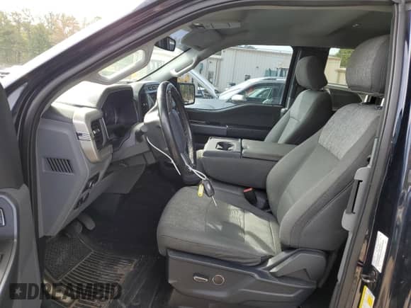 2021 Ford F-150 XLT with VIN 1FTEX1C56MKE05949, listed as a Copart auction lot 80842705 with 139,406 mi miles and Clean title. Bid and sale history available at DreamBid. Image 7.