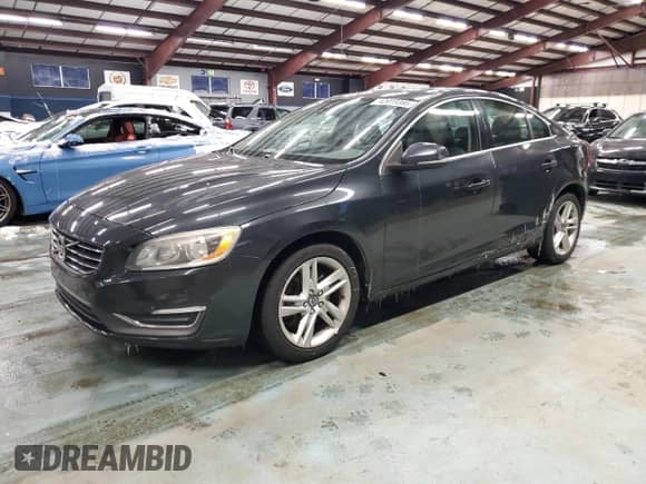 2015 Volvo S60 T5 Premier с VIN YV1612TB3F2315107, выставлен на аукционе Copart как лот 42019395 с пробегом 119 846 миль миль и Чистый • Clean title. История ставок и продаж доступна на DreamBid. Изображение 1.