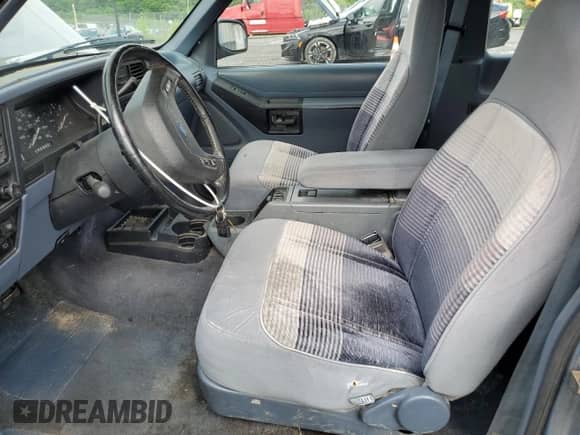 1991 Ford Explorer Eddie Bauer with VIN 1FMCU24X1MUE22373, listed as a Copart auction lot 59693395 with 41,552 mi miles and Salvage title. Bid and sale history available at DreamBid. Image 7.