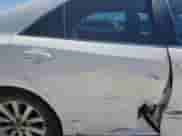 2012 Toyota Camry XLE z VIN 4T1BD1FK8CU022512, wystawiony jako Copart lot #82413865 z przebiegiem Nie podano mil oraz Szkoda całkowita • Salvage title. Historia ofert i sprzedaży dostępna na DreamBid. Obrazek 10.